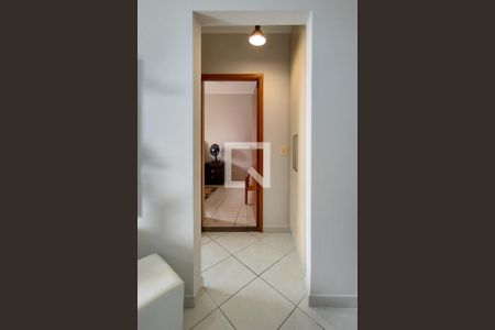 Hall quarto de apartamento para alugar com 1 quarto, 60m² em Aviação, Praia Grande