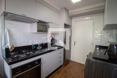 Cozinha de apartamento para alugar com 1 quarto, 31m² em Ferreira, São Paulo