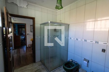 Casa à venda com 571m², 4 quartos e 3 vagasBanheiro 1