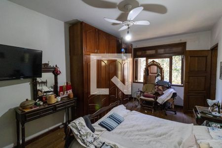 Casa à venda com 571m², 4 quartos e 3 vagasSuíte 1