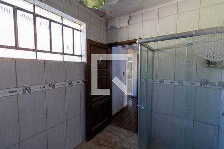 Casa à venda com 571m², 4 quartos e 3 vagasBanheiro 1