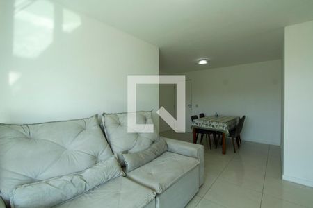 Sala de apartamento para alugar com 2 quartos, 65m² em Barra da Tijuca, Rio de Janeiro