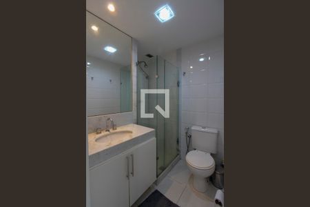 Apartamento para alugar com 65m², 2 quartos e 1 vaga Apartamento para alugar com 65m², 2 quartos e 1 vagaBanheiro
