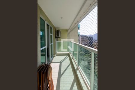 Varanda de apartamento para alugar com 2 quartos, 65m² em Barra da Tijuca, Rio de Janeiro