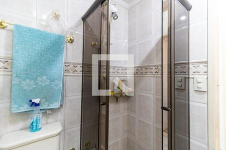 Apartamento à venda com 74m², 2 quartos e 1 vaga Apartamento à venda com 74m², 2 quartos e 1 vagaBanheiro