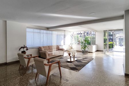 Apartamento à venda com 74m², 2 quartos e 1 vaga Apartamento à venda com 74m², 2 quartos e 1 vagaHall de Entrada