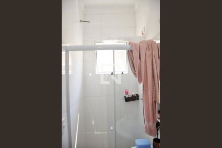 Casa de condomínio à venda com 90m², 2 quartos e 2 vagasDetalhe - Suíte banheiro