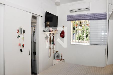 Casa de condomínio à venda com 90m², 2 quartos e 2 vagasDetalhe - Quarto 01 com Suíte