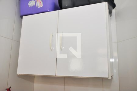 Casa de condomínio à venda com 90m², 2 quartos e 2 vagasDetalhe - Suíte banheiro