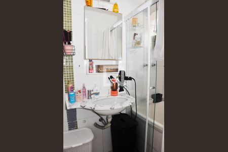 Casa de condomínio à venda com 90m², 2 quartos e 2 vagasDetalhe - Suíte