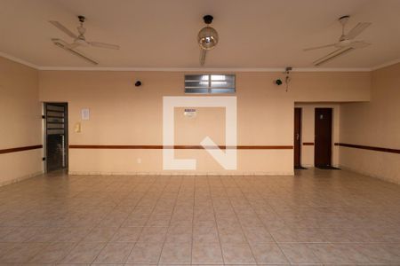 Apartamento para alugar com 74m², 3 quartos e 1 vaga Apartamento para alugar com 74m², 3 quartos e 1 vagaÁrea comum - Salão de festas