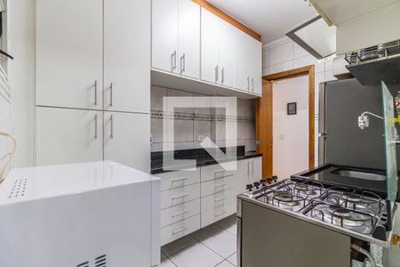 Apartamento à venda com 72m², 2 quartos e 1 vaga Apartamento à venda com 72m², 2 quartos e 1 vagaCozinha