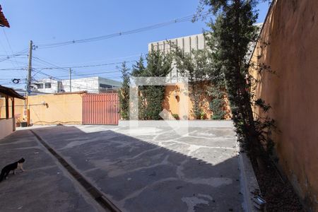 Casa à venda com 448m², 4 quartos e 4 vagas Casa à venda com 448m², 4 quartos e 4 vagasGaragem