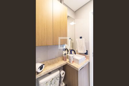 Apartamento à venda com 38m², 2 quartos e 1 vaga Apartamento à venda com 38m², 2 quartos e 1 vagaBanheiro