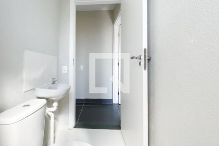 Apartamento para alugar com 42m², 2 quartos e sem vaga Apartamento para alugar com 42m², 2 quartos e sem vagaBanheiro Social