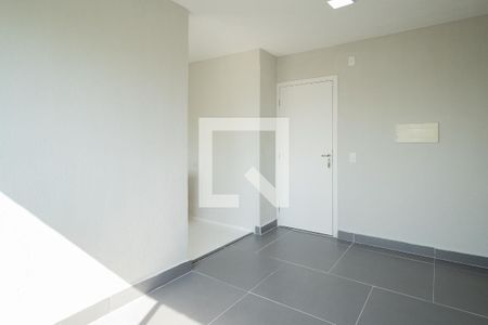 Sala de apartamento para alugar com 2 quartos, 42m² em Parque Bristol, São Paulo