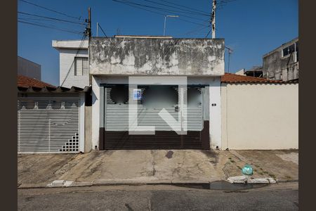Casa à venda com 64m², 5 quartos e 2 vagasFachada