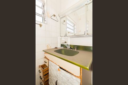 Casa à venda com 64m², 5 quartos e 2 vagasBanheiro