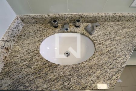 Casa para alugar com 680m², 5 quartos e 4 vagasBanheiro Suíte 3