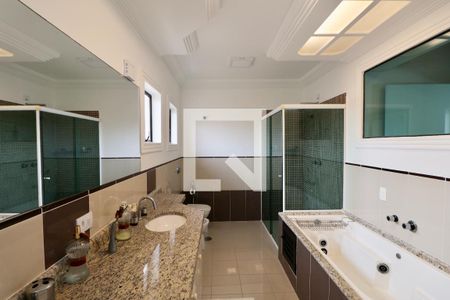 Casa para alugar com 680m², 5 quartos e 4 vagasBanheiro Suíte 5