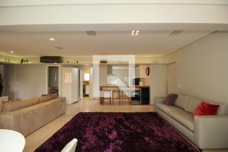 Sala de apartamento para alugar com 2 quartos, 130m² em Paraíso do Morumbi, São Paulo