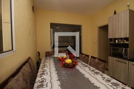 Casa à venda com 300m², 3 quartos e 3 vagasCozinha