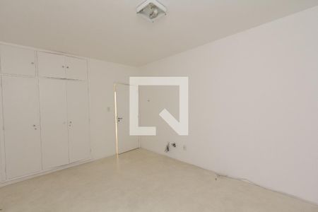 Casa para alugar com 300m², 4 quartos e 4 vagasSuíte 2