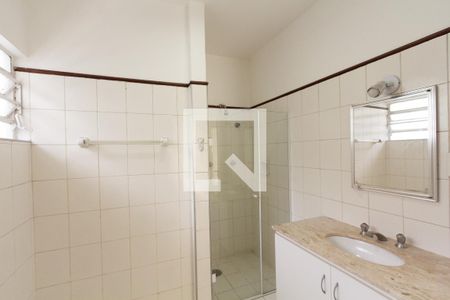 Casa para alugar com 300m², 4 quartos e 4 vagasBanheiro