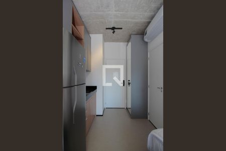 Cozinha de kitnet/studio à venda com 1 quarto, 24m² em Cerqueira César, São Paulo