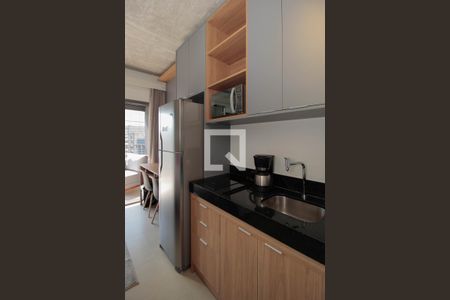 Cozinha de kitnet/studio à venda com 1 quarto, 24m² em Cerqueira César, São Paulo