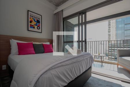 Sala / Quarto de kitnet/studio à venda com 1 quarto, 24m² em Cerqueira César, São Paulo