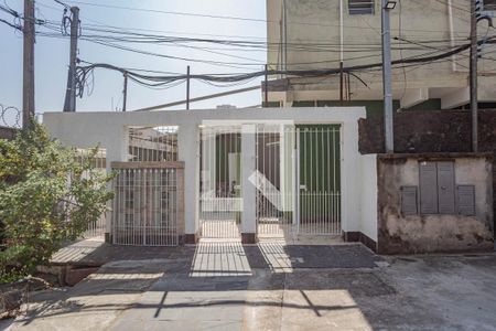 Casa para alugar com 45m², 2 quartos e sem vaga Casa para alugar com 45m², 2 quartos e sem vagaFachada
