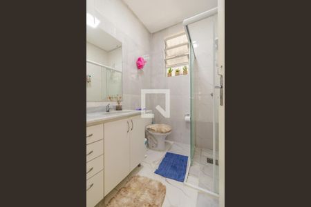 Casa à venda com 110m², 3 quartos e 1 vagaBanheiro