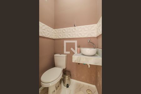 Casa à venda com 110m², 3 quartos e 1 vagaLavabo