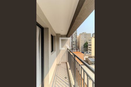 Studio para alugar com 28m², 1 quarto e sem vagaVaranda