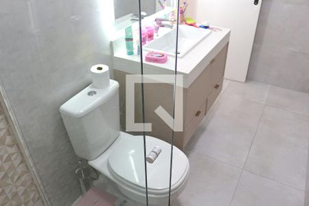 Apartamento à venda com 324m², 3 quartos e 2 vagasBanheiro da Suíte 2