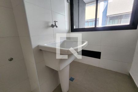 Apartamento à venda com 85m², 2 quartos e 1 vagaÁrea de Serviço