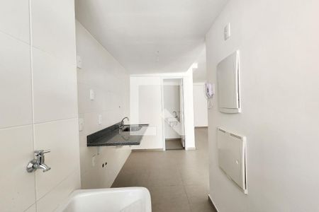 Apartamento à venda com 85m², 2 quartos e 1 vagaÁrea de Serviço