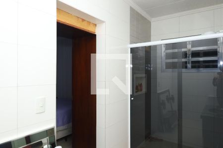 Casa à venda com 170m², 3 quartos e 2 vagasBanheiro
