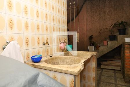 Casa à venda com 170m², 3 quartos e 2 vagasLavanderia