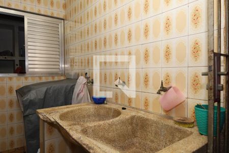 Casa à venda com 170m², 3 quartos e 2 vagasLavanderia