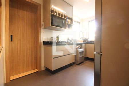 Apartamento à venda com 146m², 4 quartos e 3 vagasCozinha