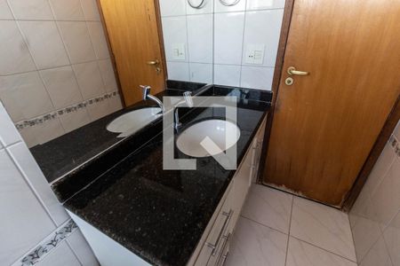 Apartamento à venda com 140m², 4 quartos e 2 vagas Apartamento à venda com 140m², 4 quartos e 2 vagasBanheiro