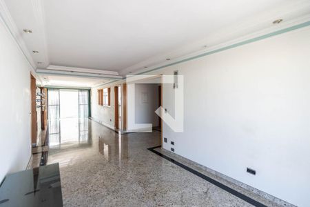 Sala de apartamento à venda com 4 quartos, 140m² em Vila Amélia, São Paulo