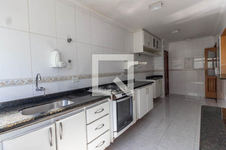 Apartamento à venda com 140m², 4 quartos e 2 vagas Apartamento à venda com 140m², 4 quartos e 2 vagasCozinha