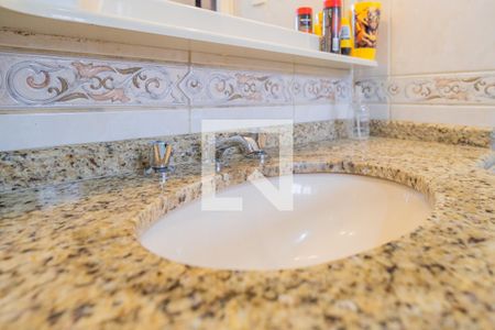 Casa à venda com 230m², 4 quartos e 2 vagasBanheiro da Suíte 3