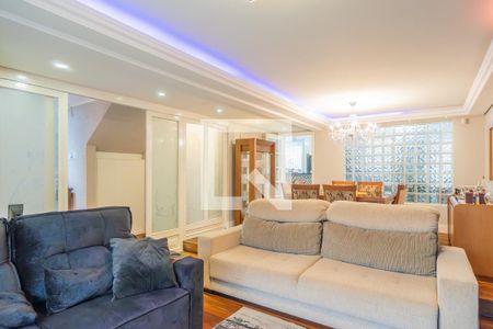 Sala de casa à venda com 4 quartos, 230m² em Partenon, Porto Alegre