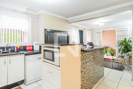 Casa à venda com 230m², 4 quartos e 2 vagasCozinha
