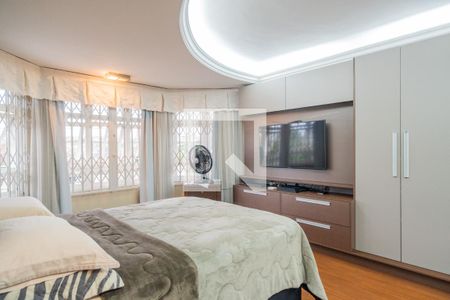 Casa à venda com 230m², 4 quartos e 2 vagasQuarto 4 - Suíte