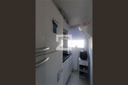 Cozinha de kitnet/studio para alugar com 1 quarto, 28m² em Boa Vista, Curitiba